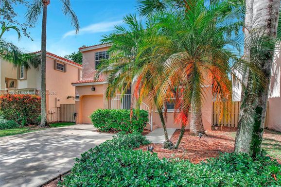 10948 NW 12th Ct, Plantation FL 33322