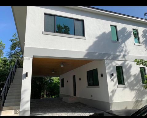 12 Coral Dr, Key Largo FL 33037