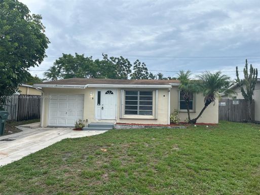 5456 NW 1st Ave, Oakland Park FL 33309