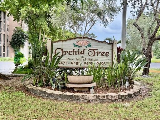 9491 SE Evergreen Pl # 102, Davie FL 33324