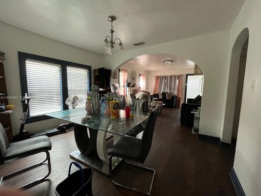 1012 18th St, West Palm Beach FL 33407