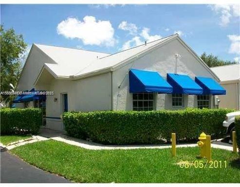 5201 SW 31st Ave # 112, Dania Beach FL 33312