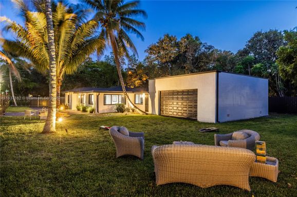 14500 NE 18th Ave, Miami FL 33181