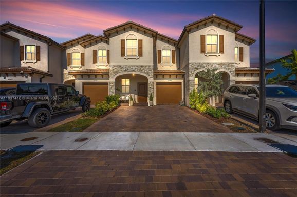 12586 NW 22nd Pl # 12586, Miami FL 33167