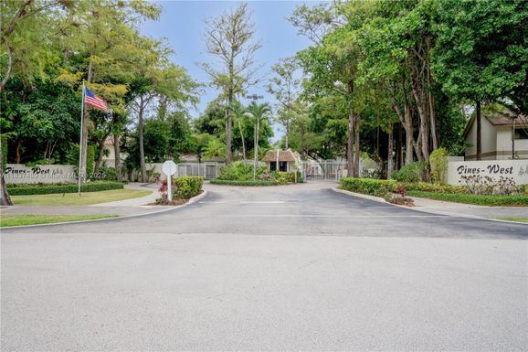 3024 S Oakland Forest Dr # 3101, Oakland Park FL 33309