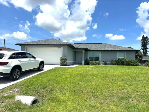 2524 NE 5 Ave, Other City - In The State Of Florida FL 33909
