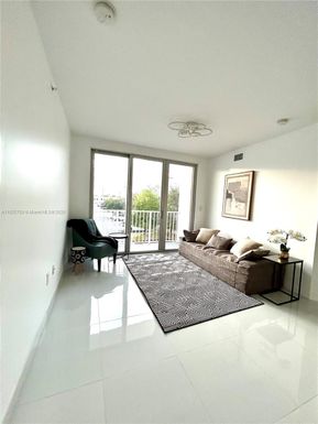 2651 NE 212th Terr # 202, Aventura FL 33180