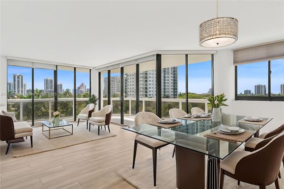 20185 E Country Club Dr # 505, Aventura FL 33180