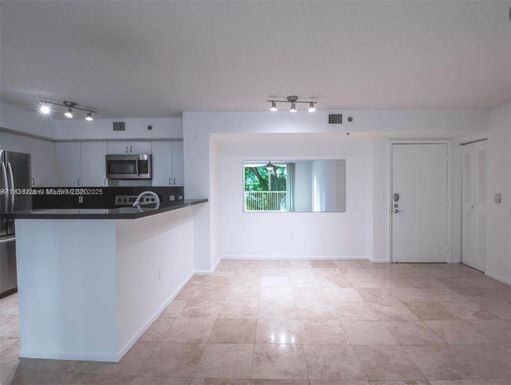 19501 E Country Club Dr # 9306, Aventura FL 33180