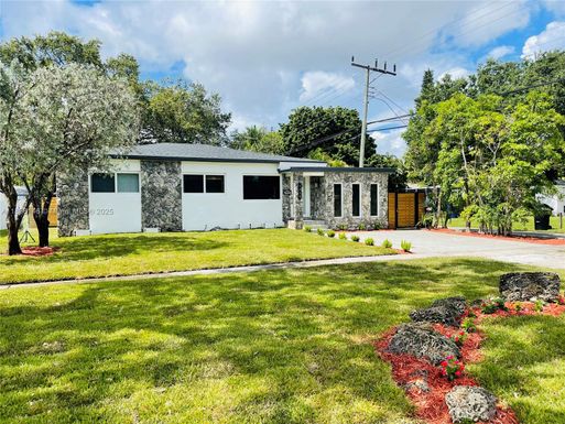 1930 NE 178th St, North Miami Beach FL 33162