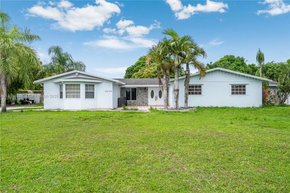 26105 SW 193rd Ave, Homestead FL 33031