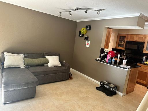 17455 NW 67th Ct # 17, Hialeah FL 33015