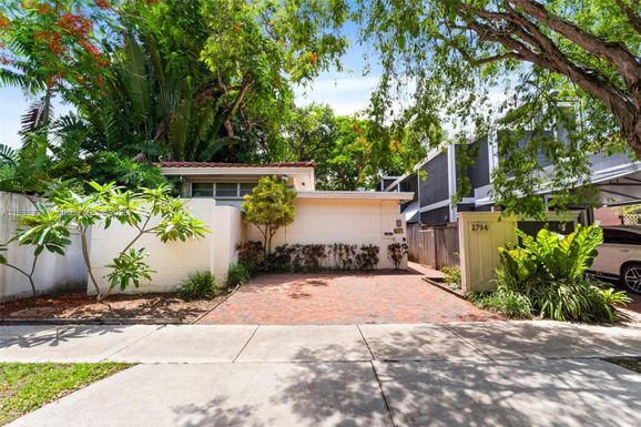 2794 SW 22nd Ave, Miami FL 33133