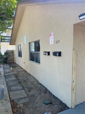 717 NW 5th Ave # 2, Pompano Beach FL 33060