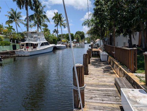 2606 Gulfstream Ln, Fort Lauderdale FL 33312