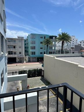 720 Collins Ave # 310, Miami Beach FL 33139