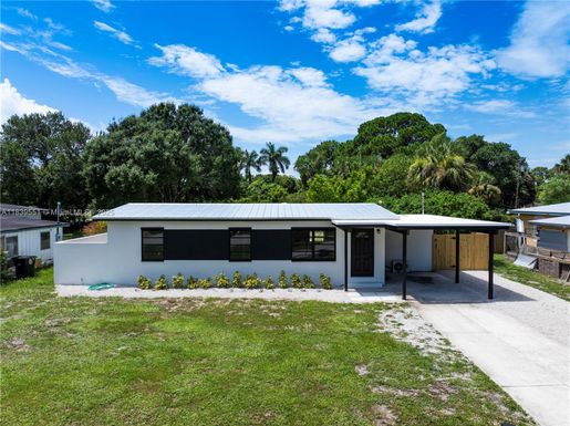 1003 Hispana Ave, Fort Pierce FL 34982