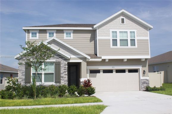 856 NE Griffon Ave, Other City - In The State Of Florida FL 33850-2588