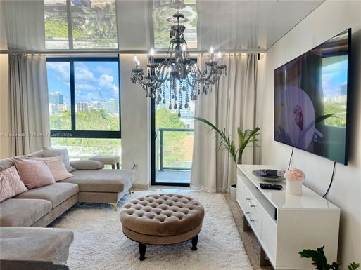 9800 W Bay Harbor Drive # 605, Bay Harbor Islands FL 33154