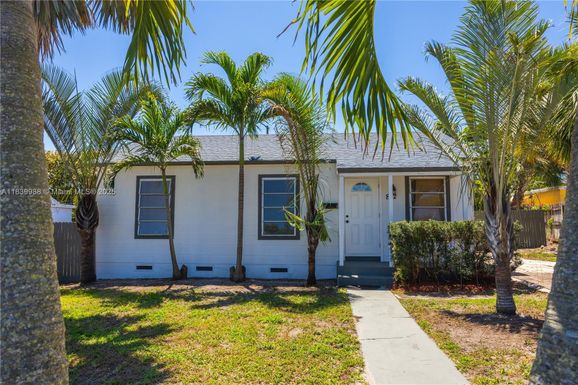 812 33rd St, West Palm Beach FL 33407