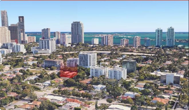 2030 SW 3rd Ave, Miami FL 33129
