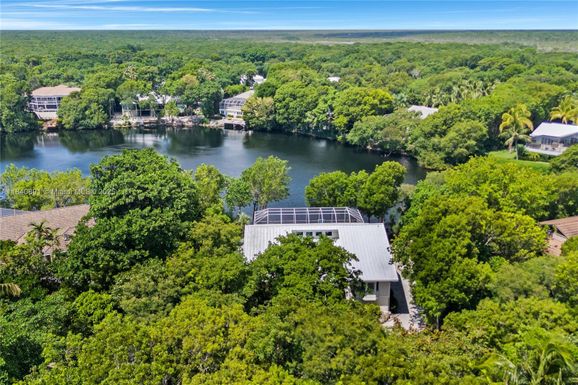 10 Mahogany, Key Largo FL 33037