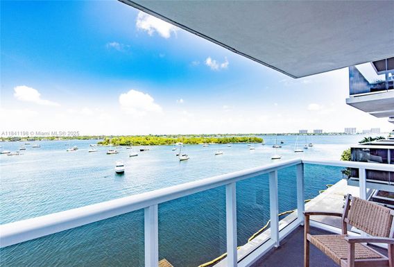 7928 West Dr # 510, North Bay Village FL 33141