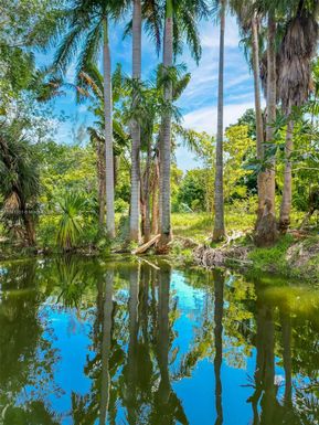 6415 NW 1st Pl, Miami FL 33150