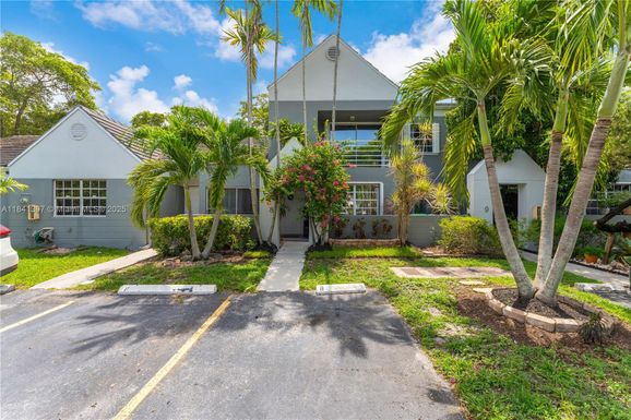 10321 SW 147th Ct Cir # 8, Miami FL 33196
