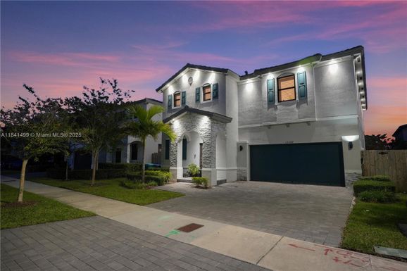 13362 SW 284th Ter, Homestead FL 33033