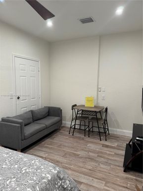 15603 SW 178th St, Miami FL 33187