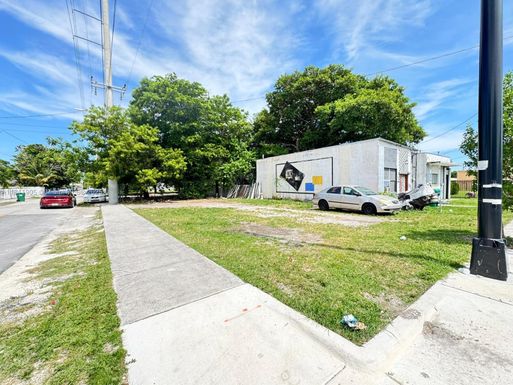 6617 NW 18th Ave, Miami FL 33147