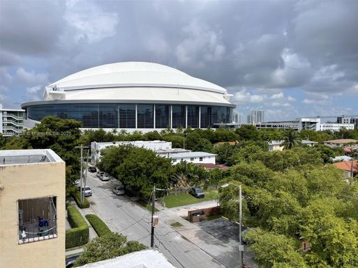 1312 NW 4th St # 501, Miami FL 33125