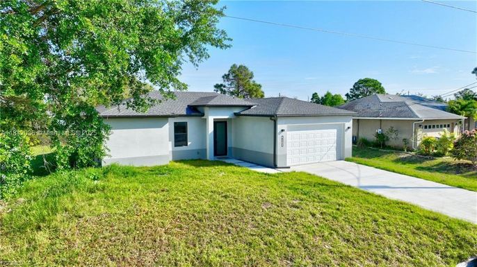 3308 74th ST W, Lehigh Acres FL 33971