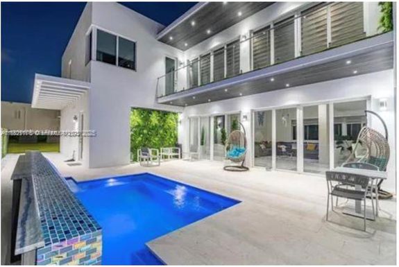 6767 NW 103rd Pl # 0, Doral FL 33178