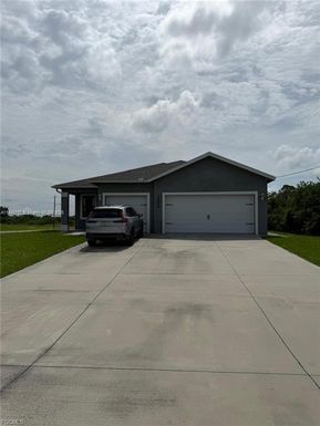 3030 Iris Cir, La Belle FL 33935