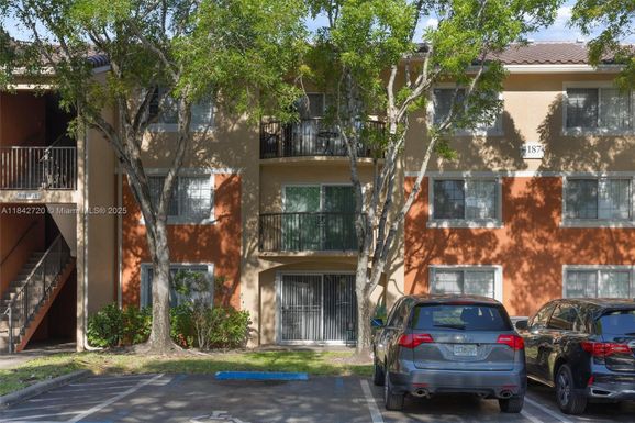 4187 N Haverhill Rd # 506, West Palm Beach FL 33417