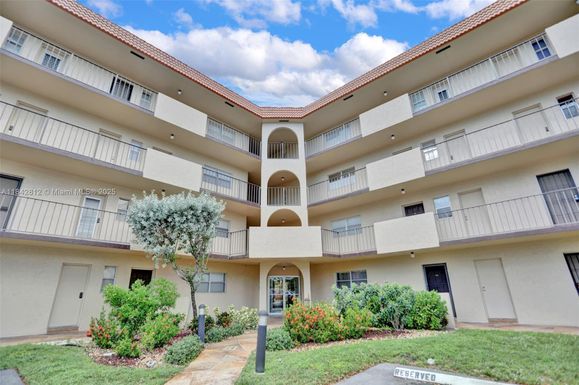 6361 N Falls Cir Dr # 209, Lauderhill FL 33319