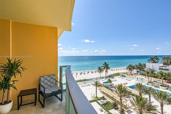 2501 S Ocean Dr # 715, Hollywood FL 33019