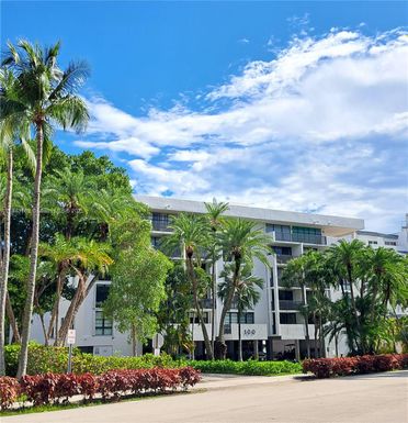 100 Ocean Lane Dr # 403, Key Biscayne FL 33149