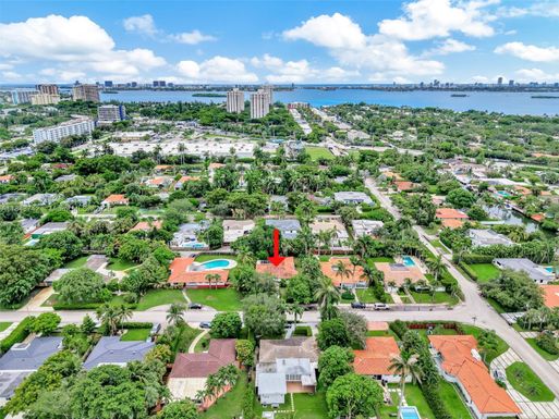 10619 NE 10th Pl, Miami Shores FL 33138