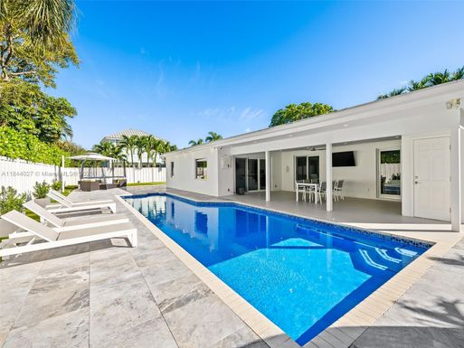 2647 NE 27th Ave, Fort Lauderdale FL 33306