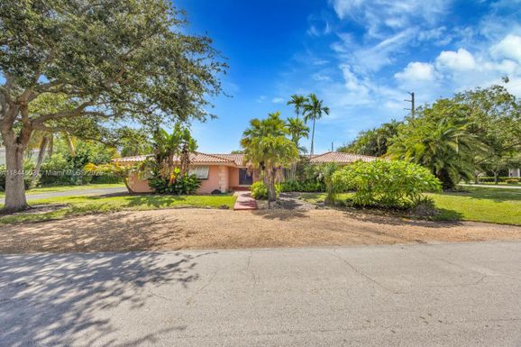 14323 SW 80th Ave, Palmetto Bay FL 33158
