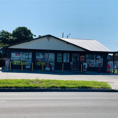 1020 SW C Owen Ave, Clewiston FL 33440