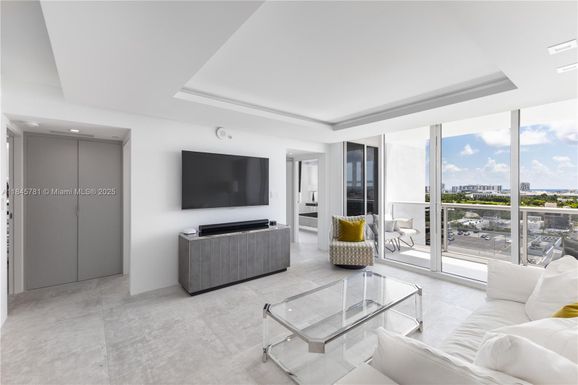 1800 Sunset Harbour Dr # 1515, Miami Beach FL 33139