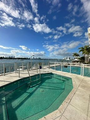 800 West Ave # 510, Miami Beach FL 33139
