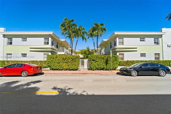 915 8th St # 205, Miami Beach FL 33139