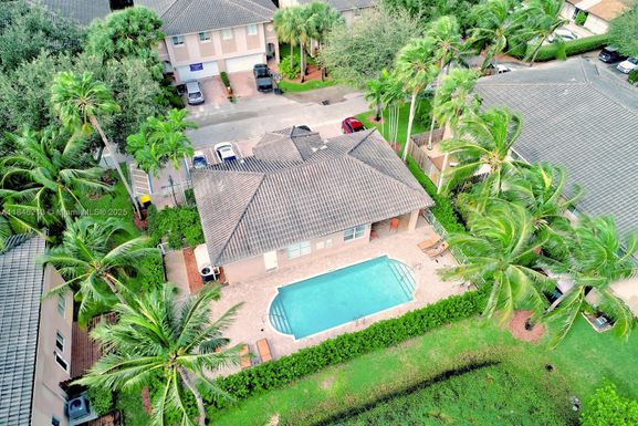 2727 Treasure Cove Cir # 2727, Dania Beach FL 33312