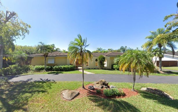 15424 SW 77th Ct, Palmetto Bay FL 33157