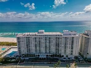 5601 Collins Ave, Miami Beach FL 33140